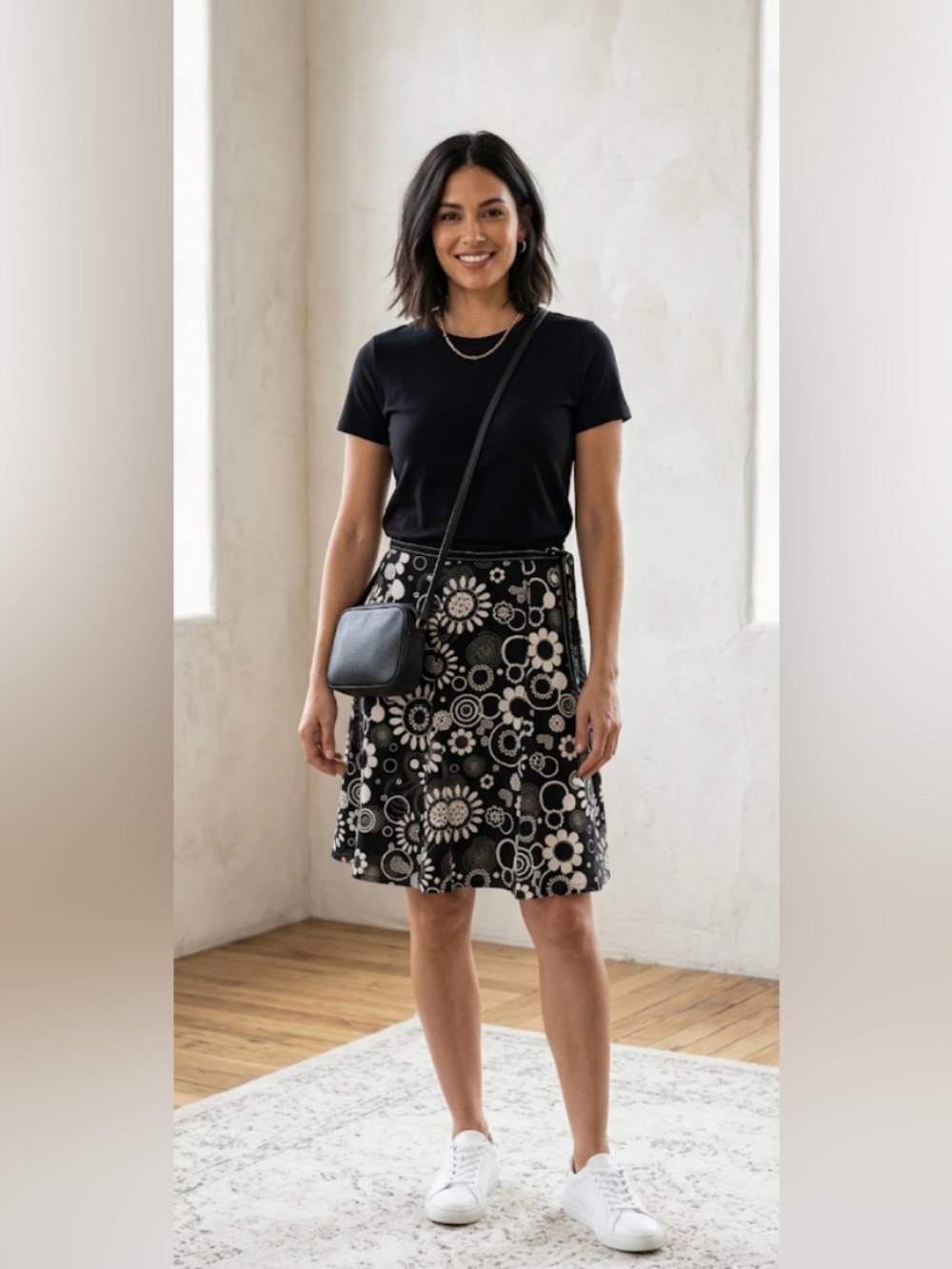 Willi Smith Y2K Mod Floral A-Line Skirt Size 12 Black White Retro EUC